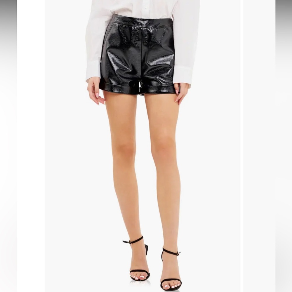 Grey Lab - Shiny Faux Leather Shorts in Black, XS